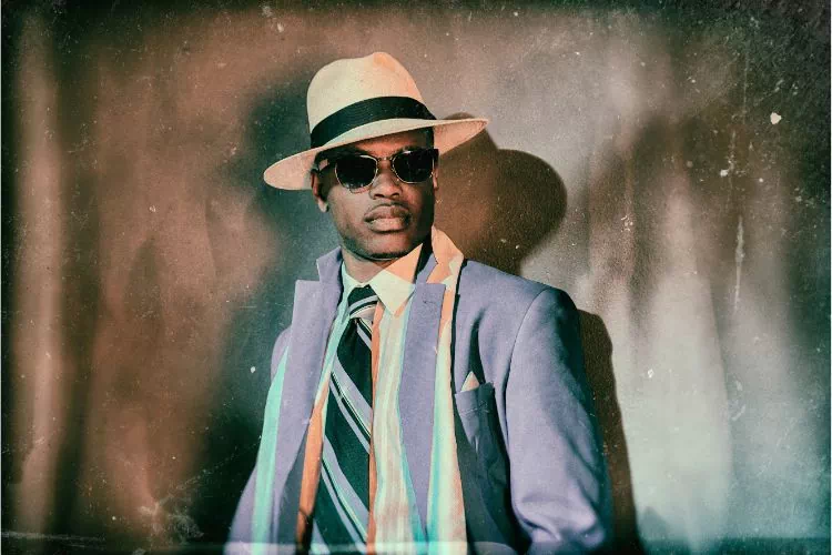 Homme dans une photo au style vintage